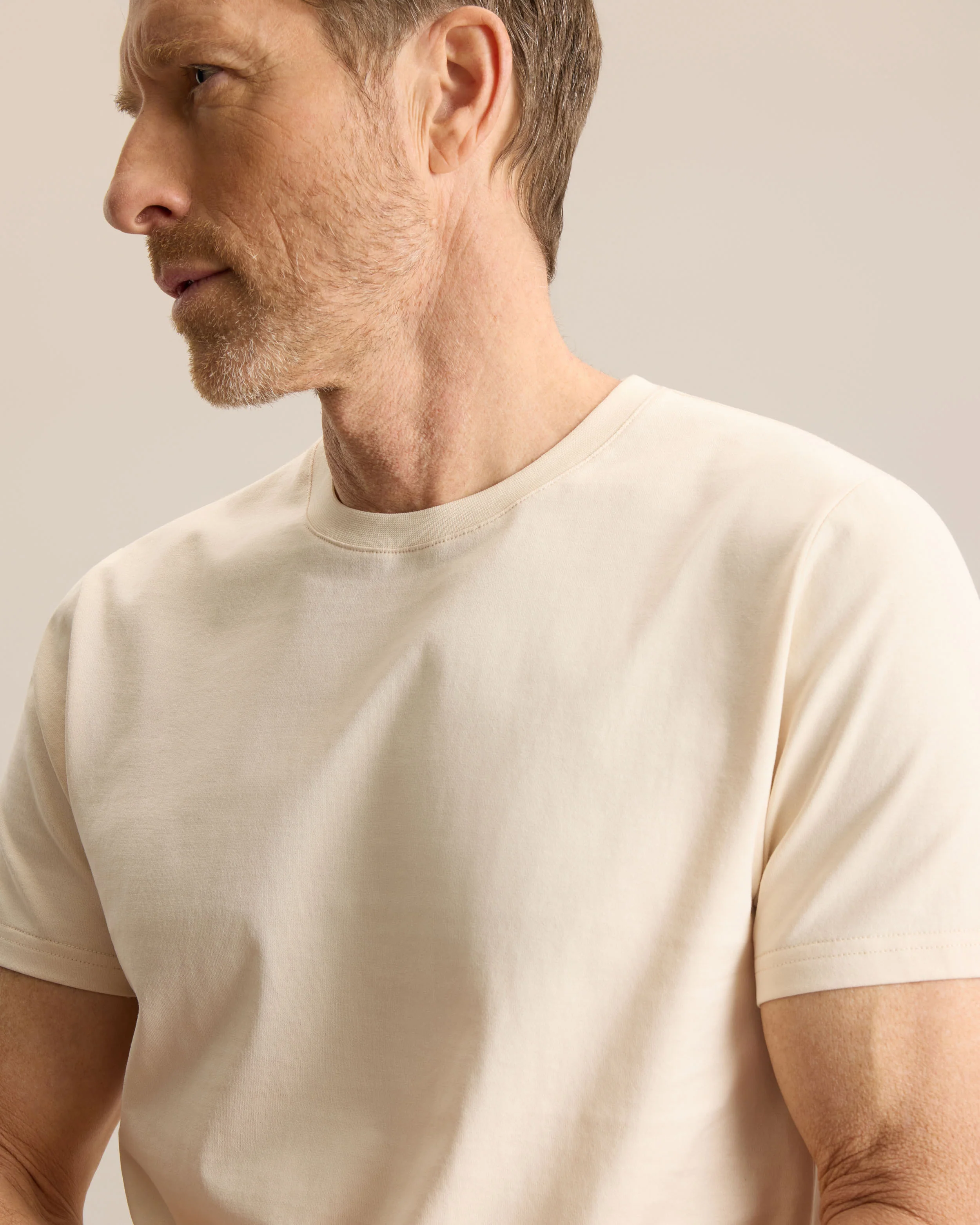 ESSENTIAL SLIM TEE - Image 7