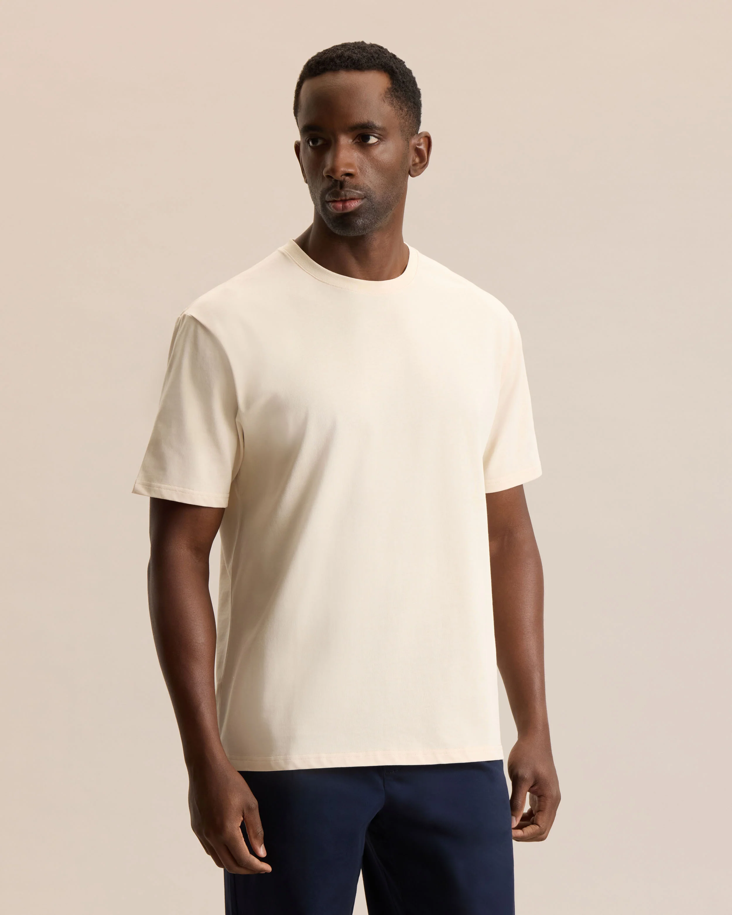 ESSENTIAL OVERSIZE TEE - Image 3