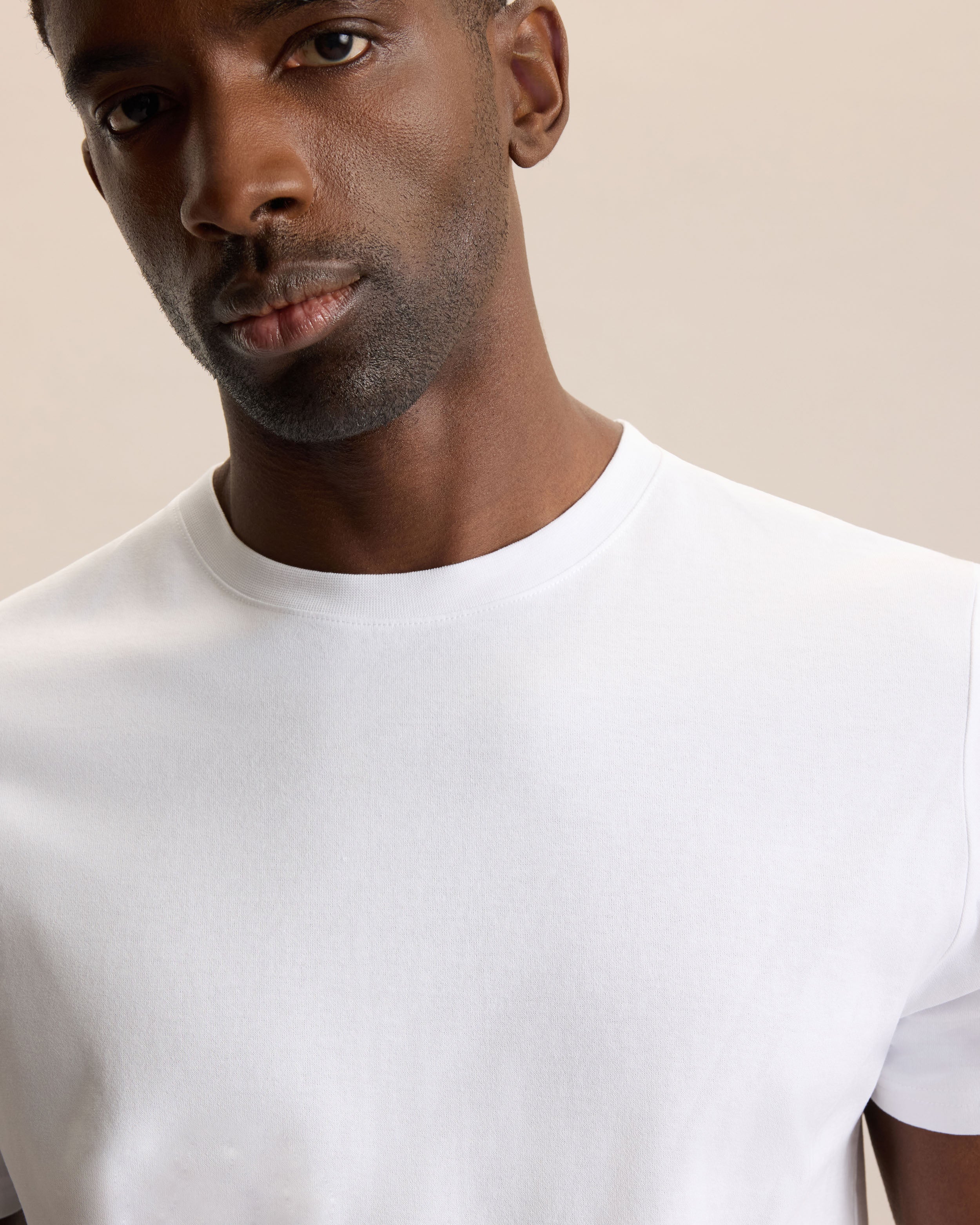 ESSENTIAL SLIM TEE - Image 4