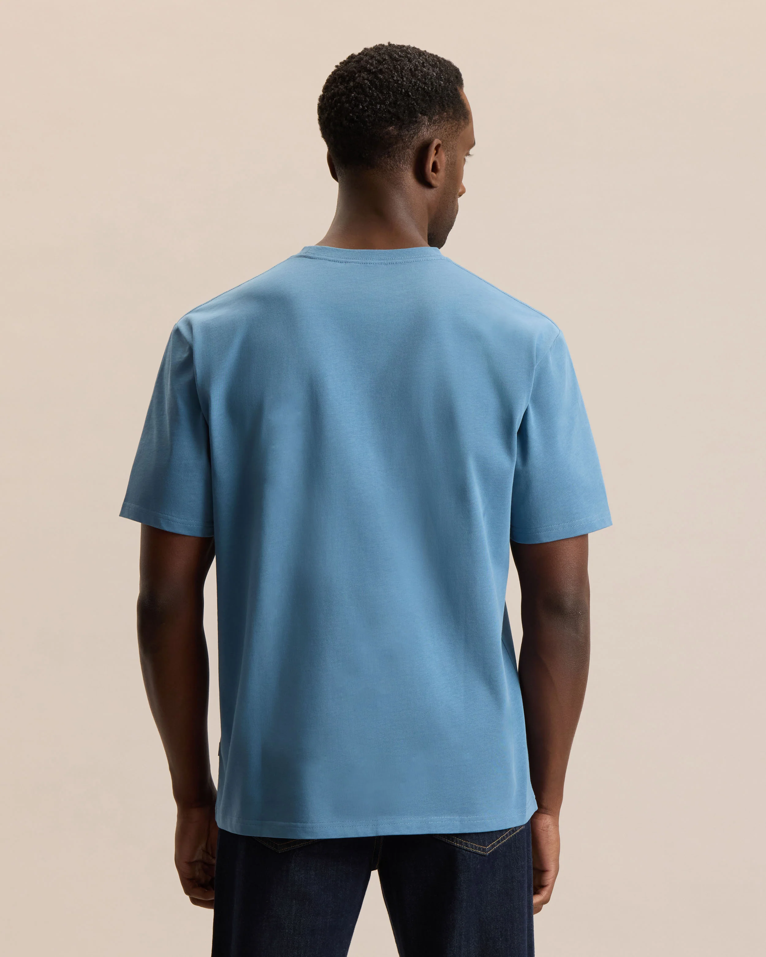 ESSENTIAL OVERSIZE TEE - Image 4