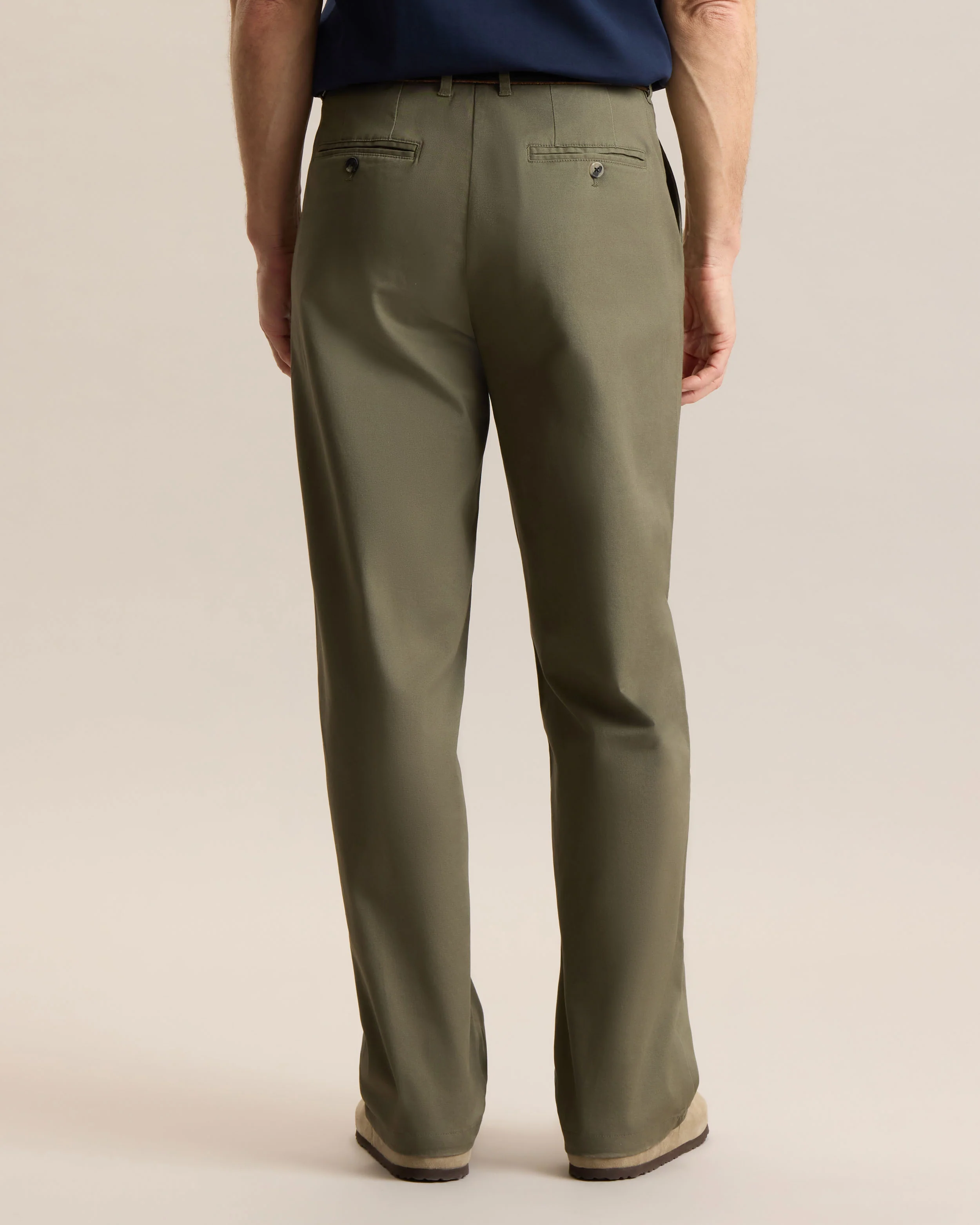 RELAXED PLEATED CHINO PANT - Image 4
