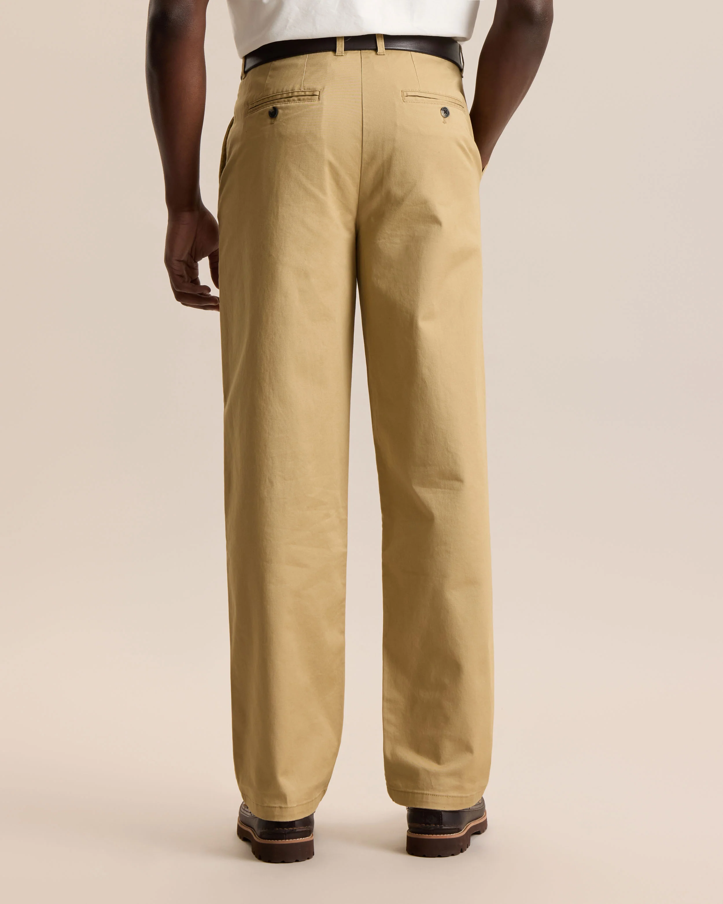 RELAXED PLEATED CHINO PANT - Image 4
