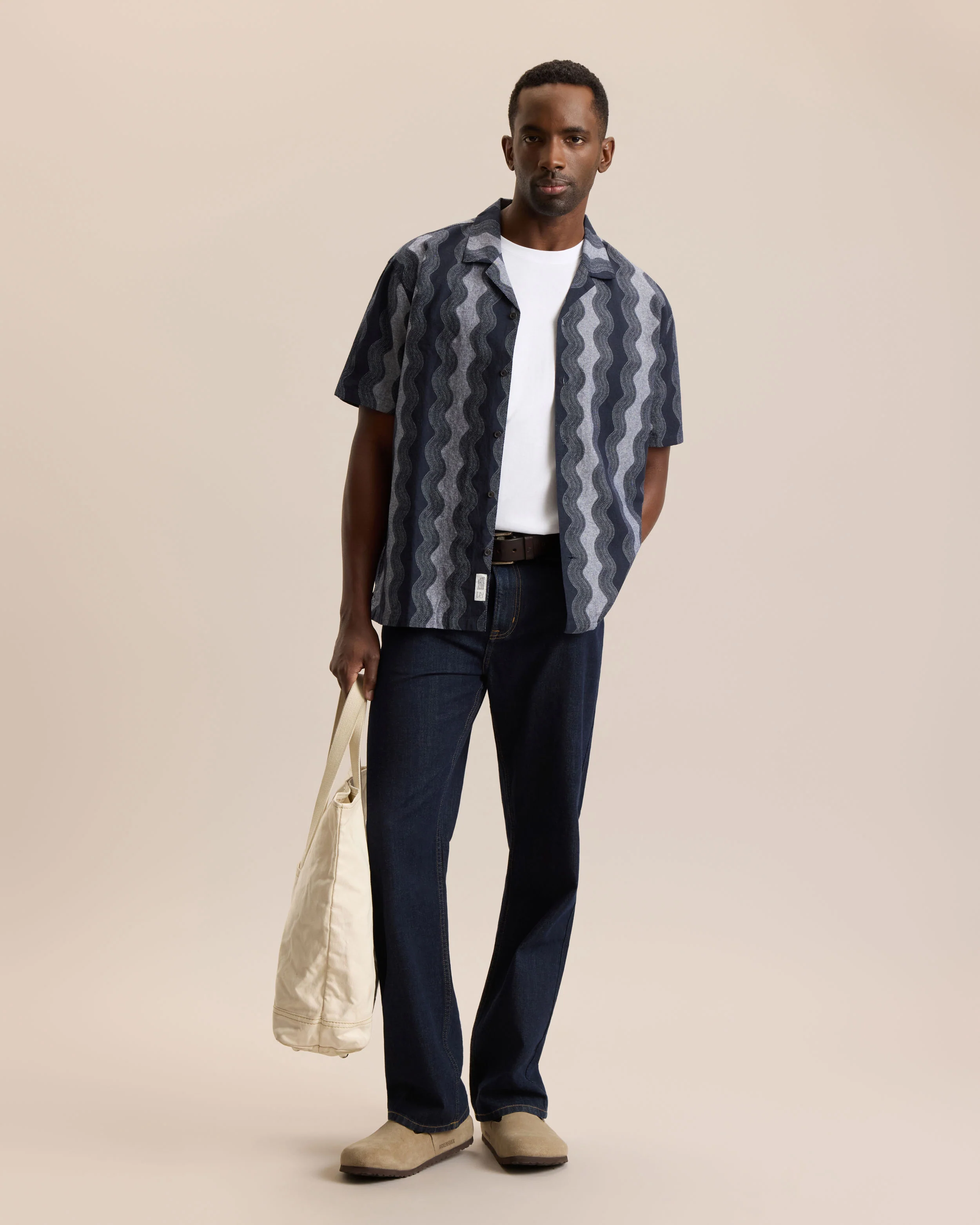 PRINTED CHAMBRAY RESORT SHIRT - Image 4